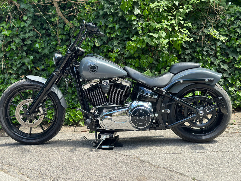 Harley-Davidson Softail Breakout FXSB Custom , снимка 1 - Мотоциклети и мототехника - 46064727