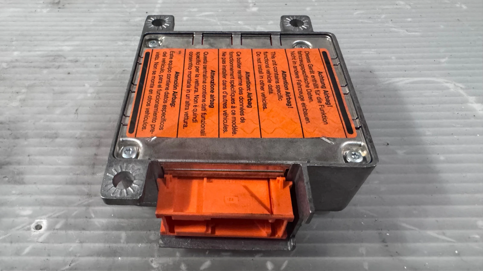 Airbag  /  /  a Mercedes C180 - 12198403 / 0008208026 | Mobile.bg   1