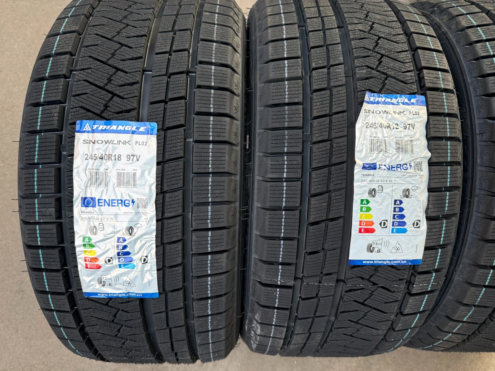 Гуми Зимни 245/40R18, снимка 2 - Гуми и джанти - 52073734