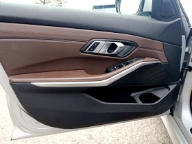 BMW 320 d XDrive Сервизна история!, снимка 11