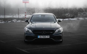  Mercedes-Benz C 63 A...