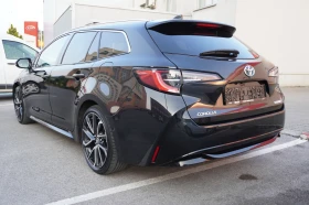     Toyota Corolla 2.0 HYBRID, 184 LOUNGE, HEAD UP, PANO, CARPLAY, 