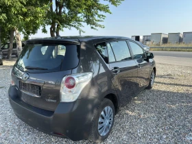 Обява за продажба на Toyota Corolla verso 2.0 D4D ~8 800 лв. - изображение 5