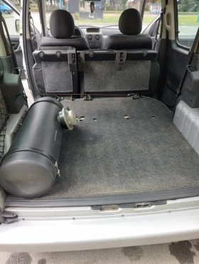 Peugeot Partner 1.6 ГАЗ-БЕНЗИН, снимка 10