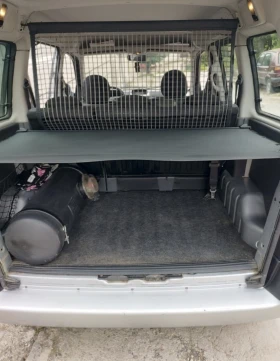 Peugeot Partner 1.6 ГАЗ-БЕНЗИН, снимка 12