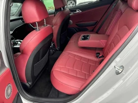 Kia Stinger * AWD * CARFAX * ПАНО * KEYLESS * ПОДГРЕВИ, снимка 11 - Автомобили и джипове - 53637913