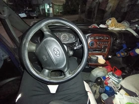 Hyundai Starex - 8000 € - 52368753 5