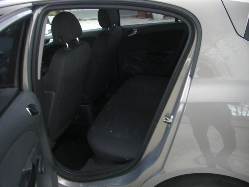 Opel Corsa 1.3cdti ECO FLEX, снимка 13 - Автомобили и джипове - 40165136