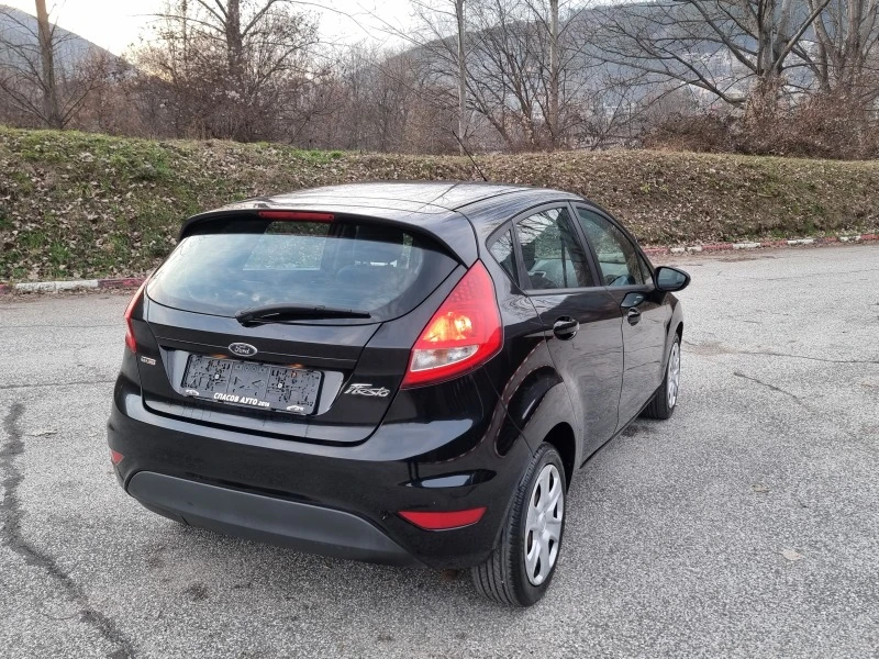 Ford Fiesta 1.4 Tdci Klimatik/Top Sustoqnie, снимка 5 - Автомобили и джипове - 43601704