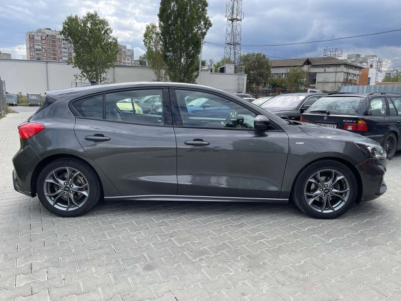 Ford Focus 1.5 ST Line 181 к.с Камера Панорама B&O , снимка 4 - Автомобили и джипове - 47293713