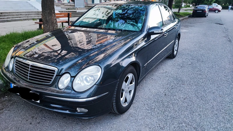 Mercedes-Benz E 320 CDI, снимка 2 - Автомобили и джипове - 47398641