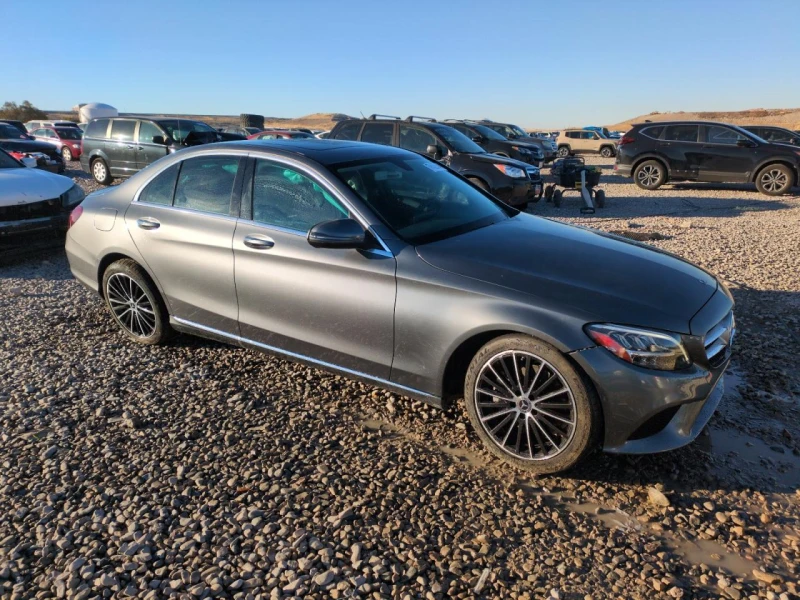 Mercedes-Benz C 300 4MATIC , снимка 4 - Автомобили и джипове - 48402428