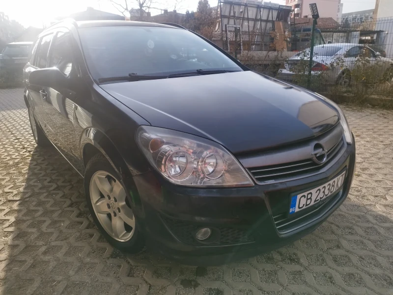 Opel Astra H Cosmo комби, снимка 4 - Автомобили и джипове - 49121318