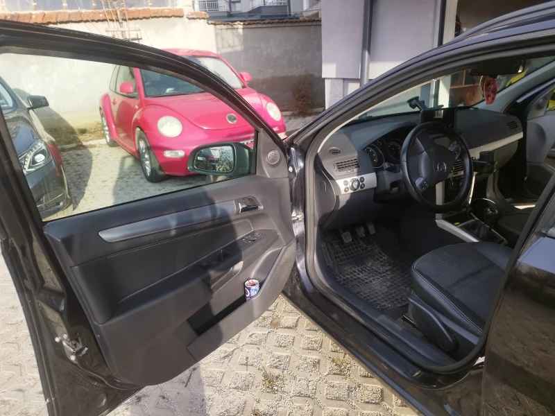 Opel Astra H Cosmo комби, снимка 10 - Автомобили и джипове - 49121318