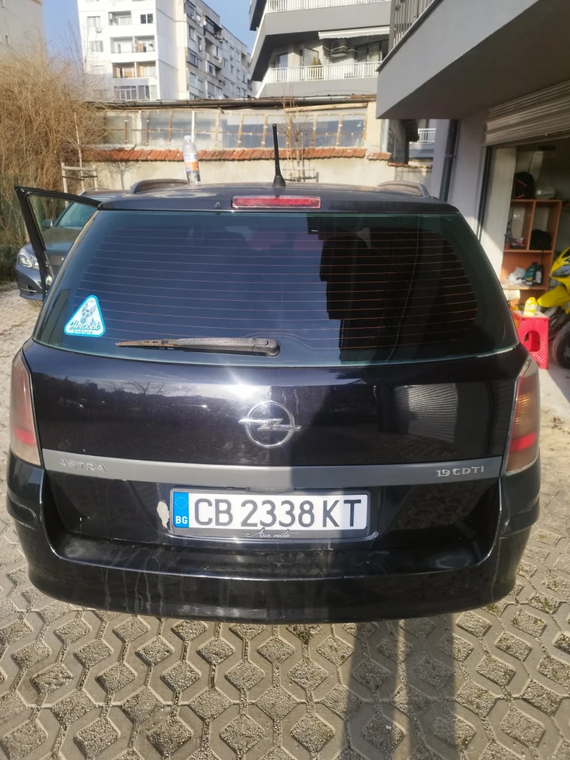 Opel Astra H Cosmo комби, снимка 7 - Автомобили и джипове - 49121318