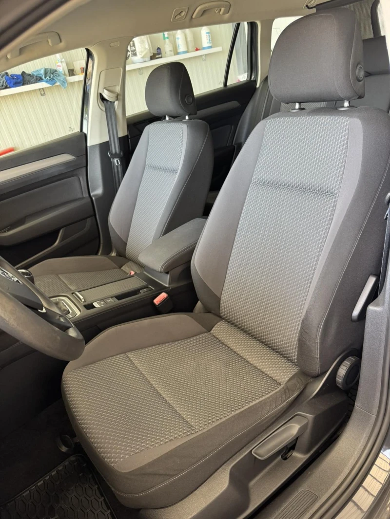 VW Passat 1, 6TDI, снимка 7 - Автомобили и джипове - 51365542