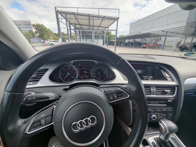 Audi A4 2.0tdi S-Line, снимка 9 - Автомобили и джипове - 51948365