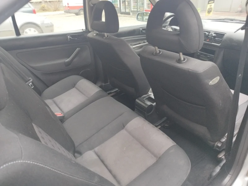 VW Bora, снимка 4 - Автомобили и джипове - 52311167