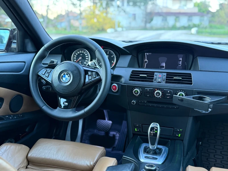 BMW 525 EDITION* SAT* MPACK* CIC, снимка 10 - Автомобили и джипове - 52380725