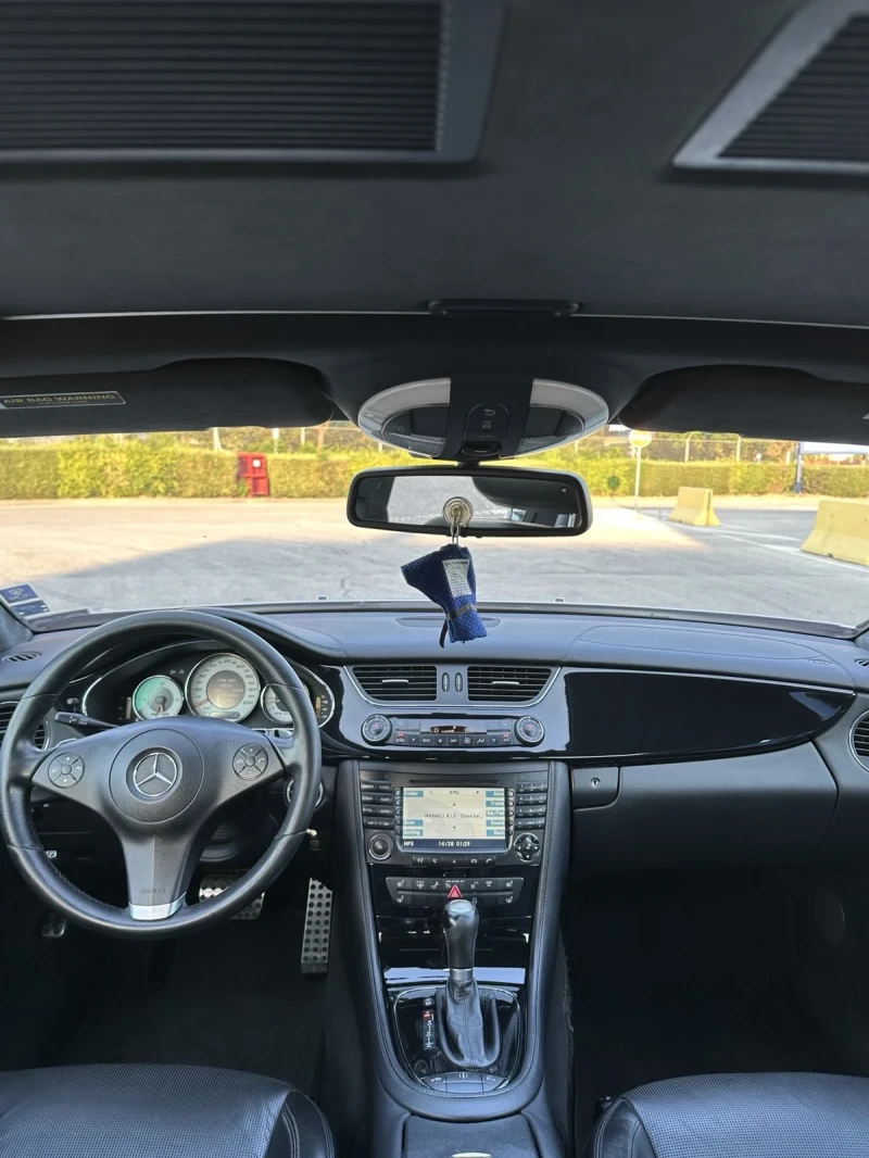 Mercedes-Benz CLS 55 AMG 5.5 AMG, снимка 8 - Автомобили и джипове - 52673264