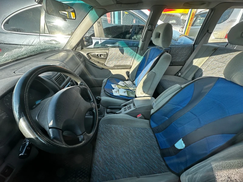 Subaru Forester 2.0i 4x4, снимка 3 - Автомобили и джипове - 52926500