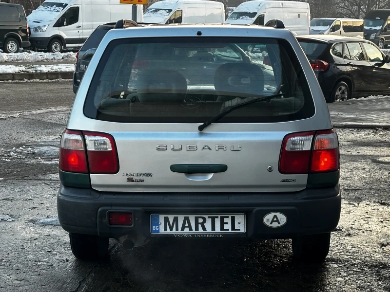 Subaru Forester 2.0i 4x4, снимка 5 - Автомобили и джипове - 52926500