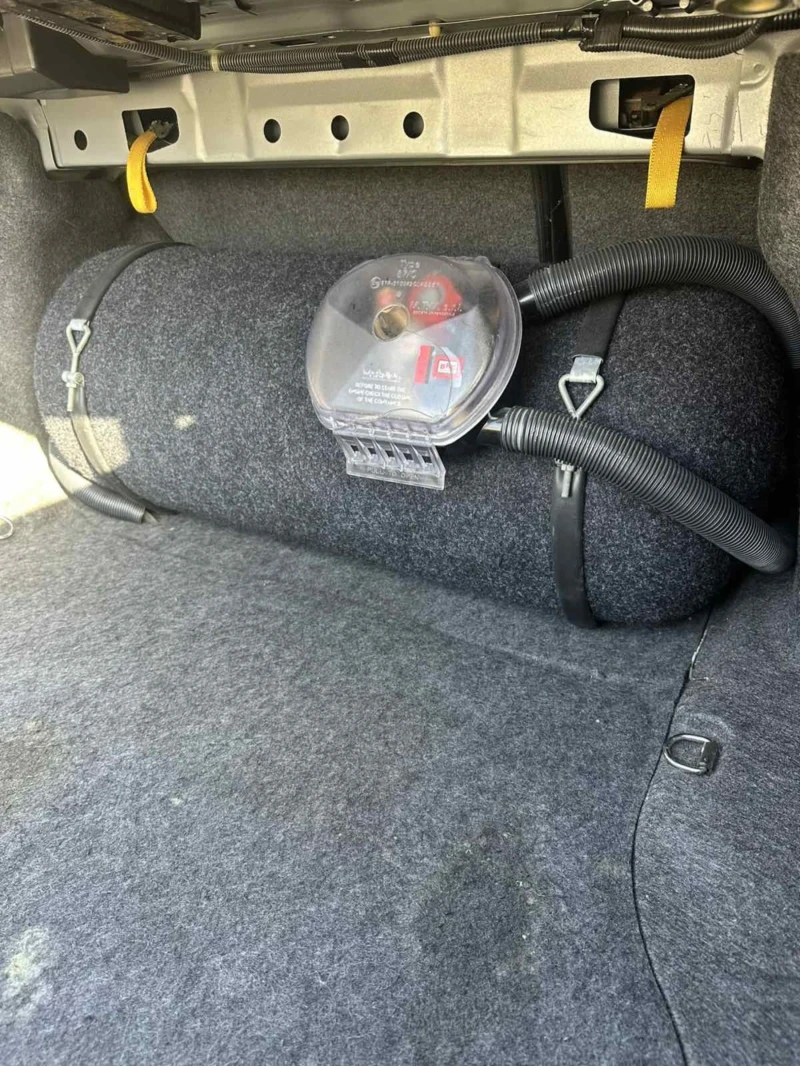 Honda Accord 2000 климатроник , снимка 8 - Автомобили и джипове - 53011183