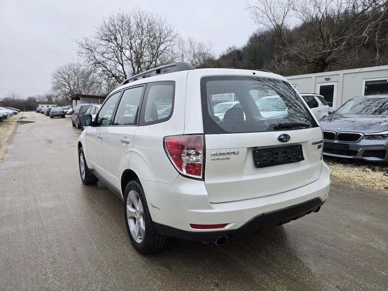 Subaru Forester 2.0d 147к.с 4х4 , снимка 3 - Автомобили и джипове - 53453455