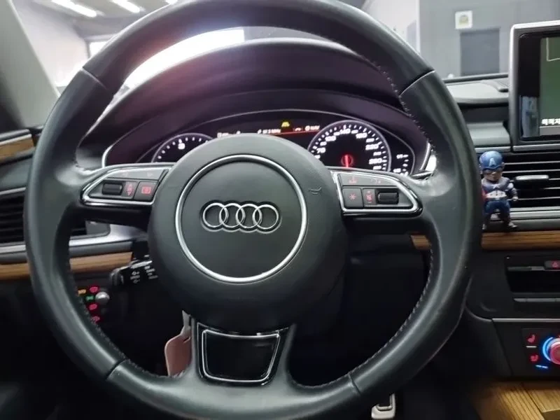 Audi A7 3.0 TDI Quattro - САМО 30% АВАНС, снимка 13 - Автомобили и джипове - 55430838