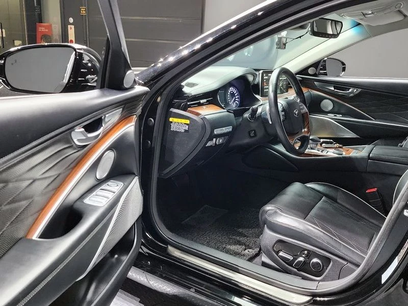 Kia K9 3.8 Automatic, снимка 6 - Автомобили и джипове - 55586596