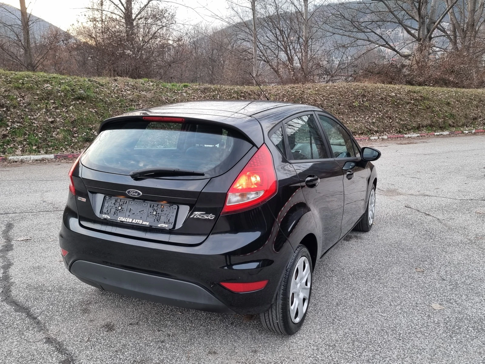 Ford Fiesta 1.4 Tdci Klimatik/Top Sustoqnie - изображение 5