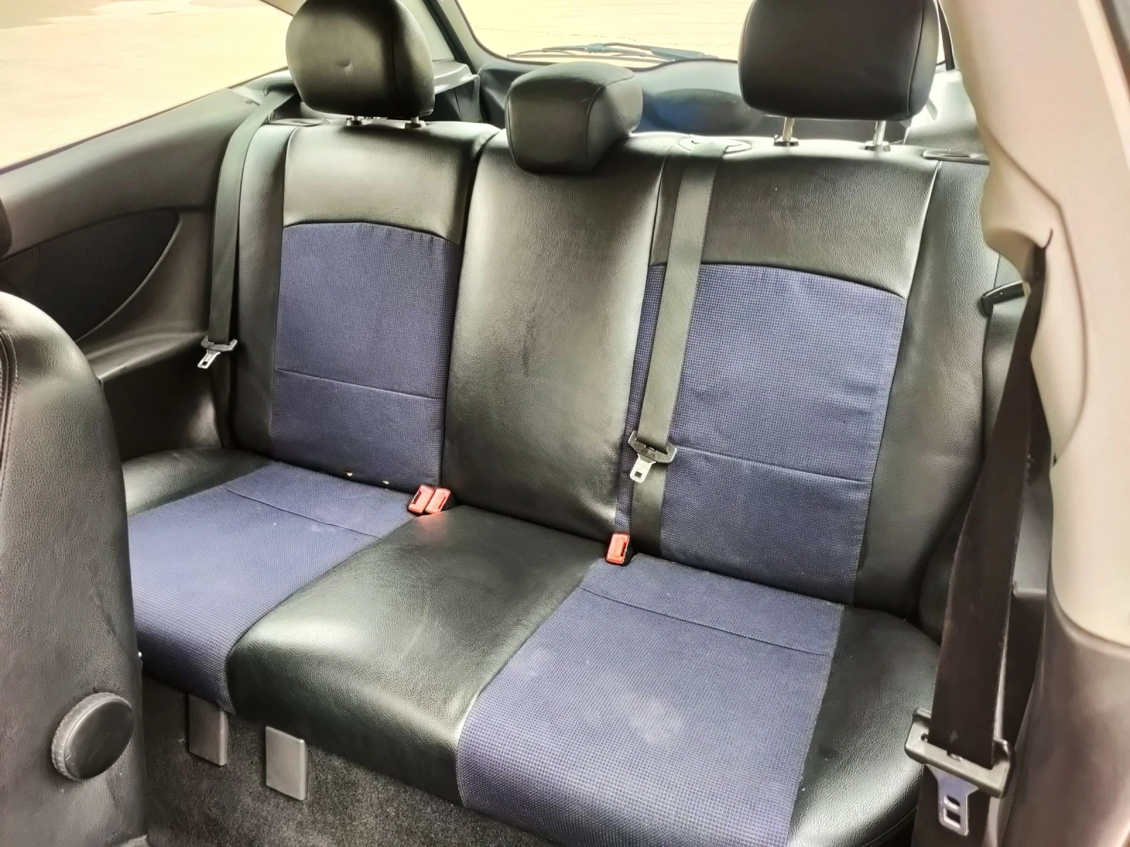 Ford Focus 2.0 ST | Mobile.bg � ����������� 11