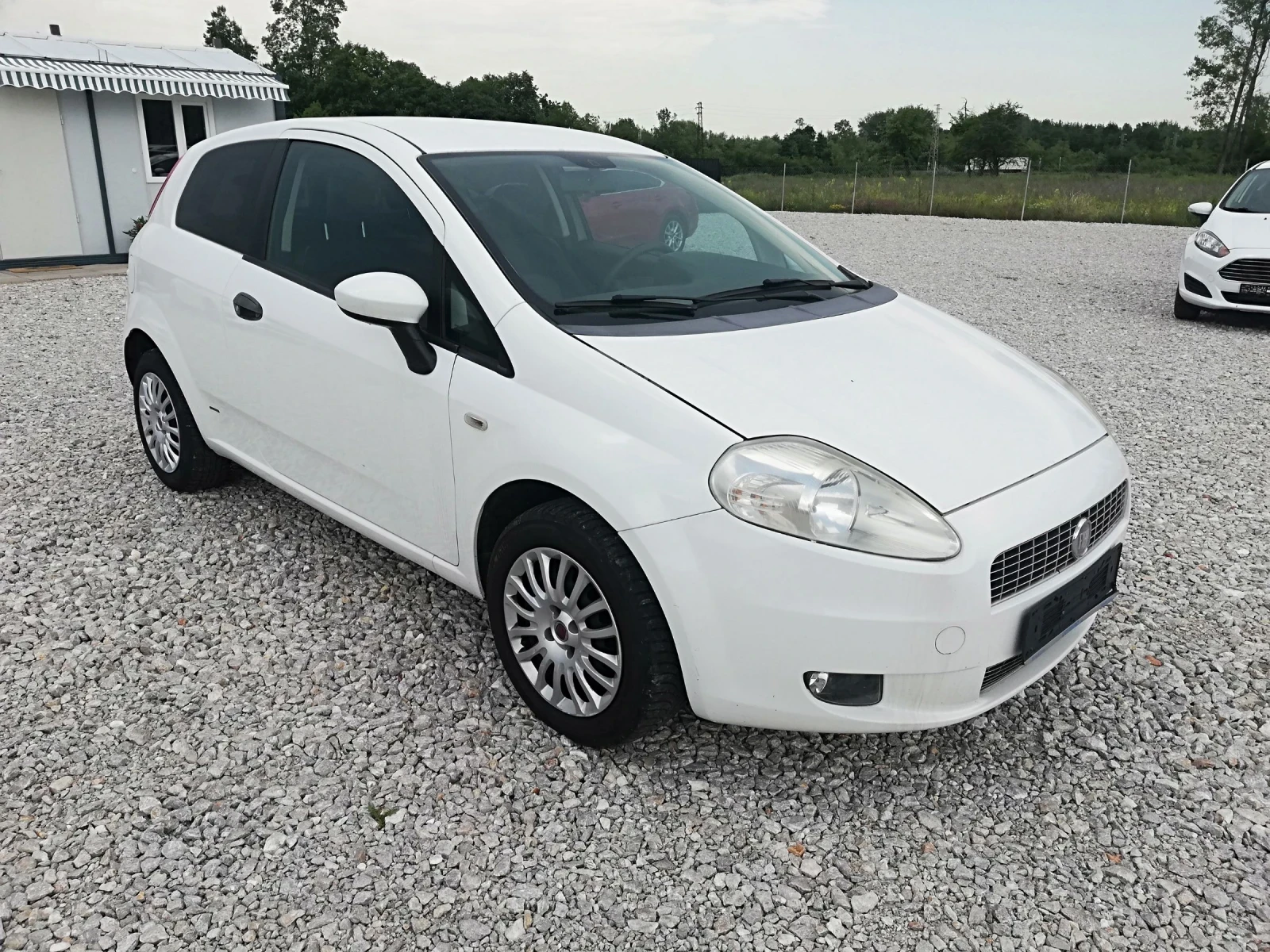 Fiat Punto 1.3m-jet 75 - изображение 8