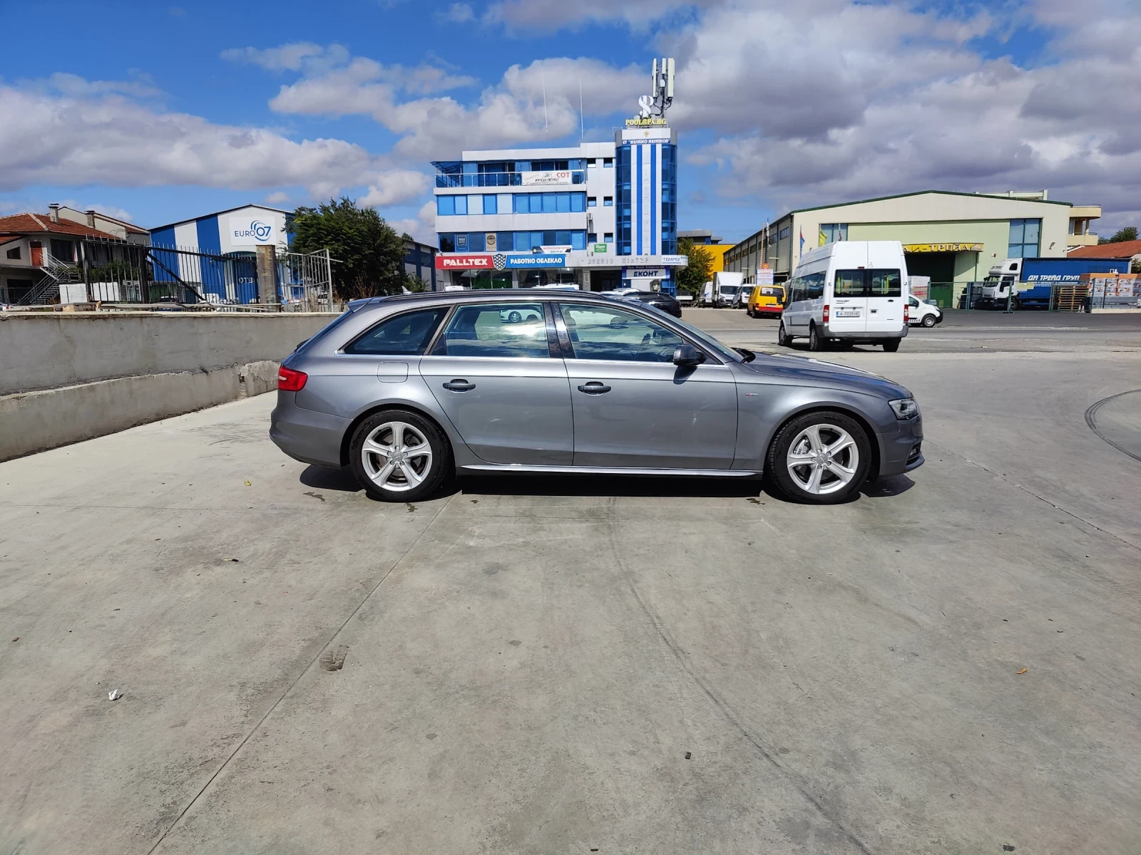 Audi A4 2.0tdi S-Line - изображение 3