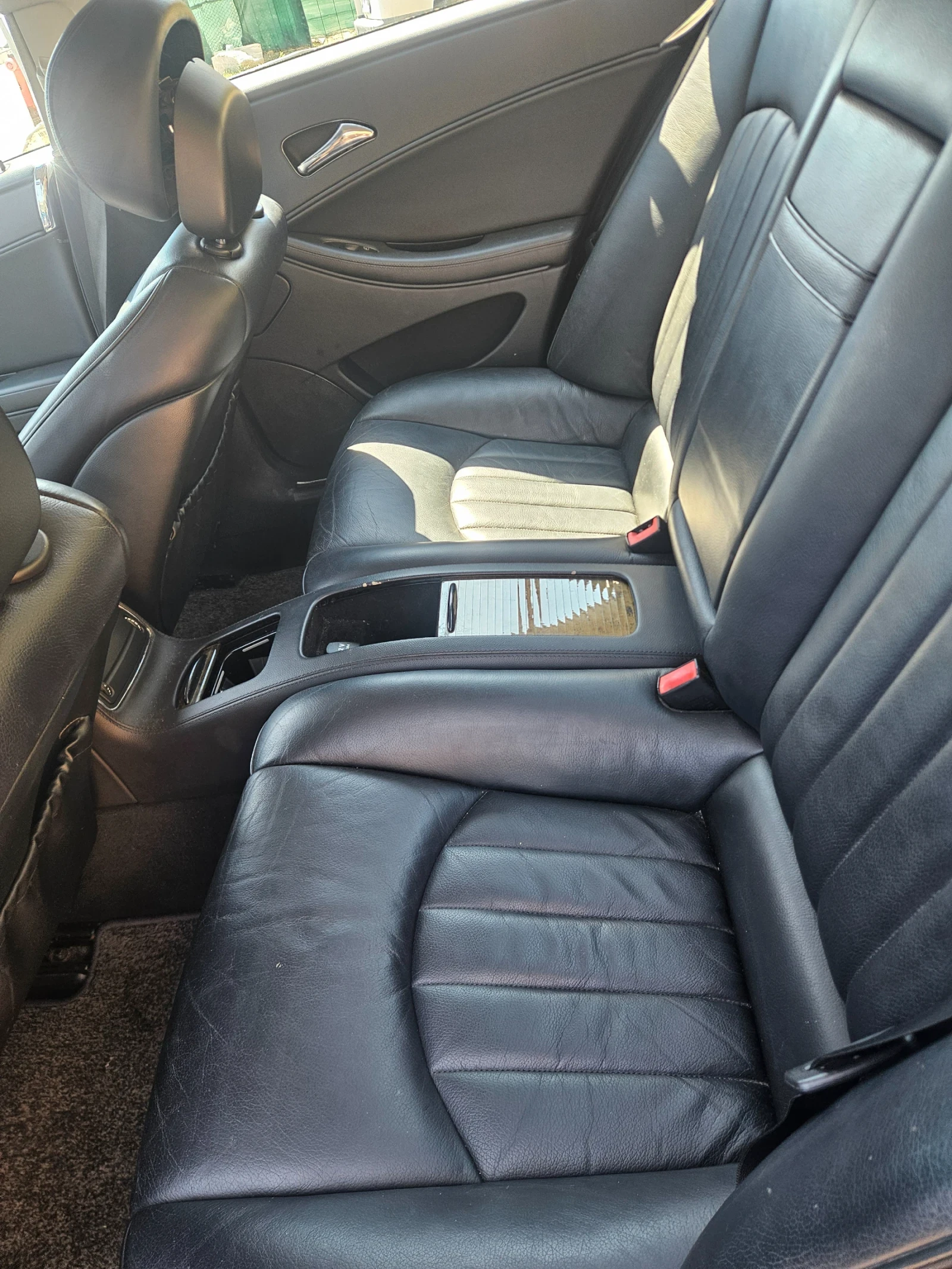 Mercedes-Benz CLS 320  - изображение 9