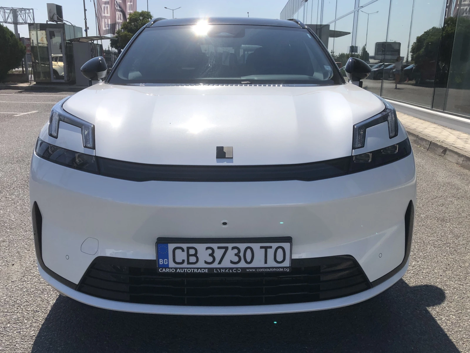 LynkCo 08 Plug-in Hybrid (More)* НАЛИЧЕН* 200км EL пробег 