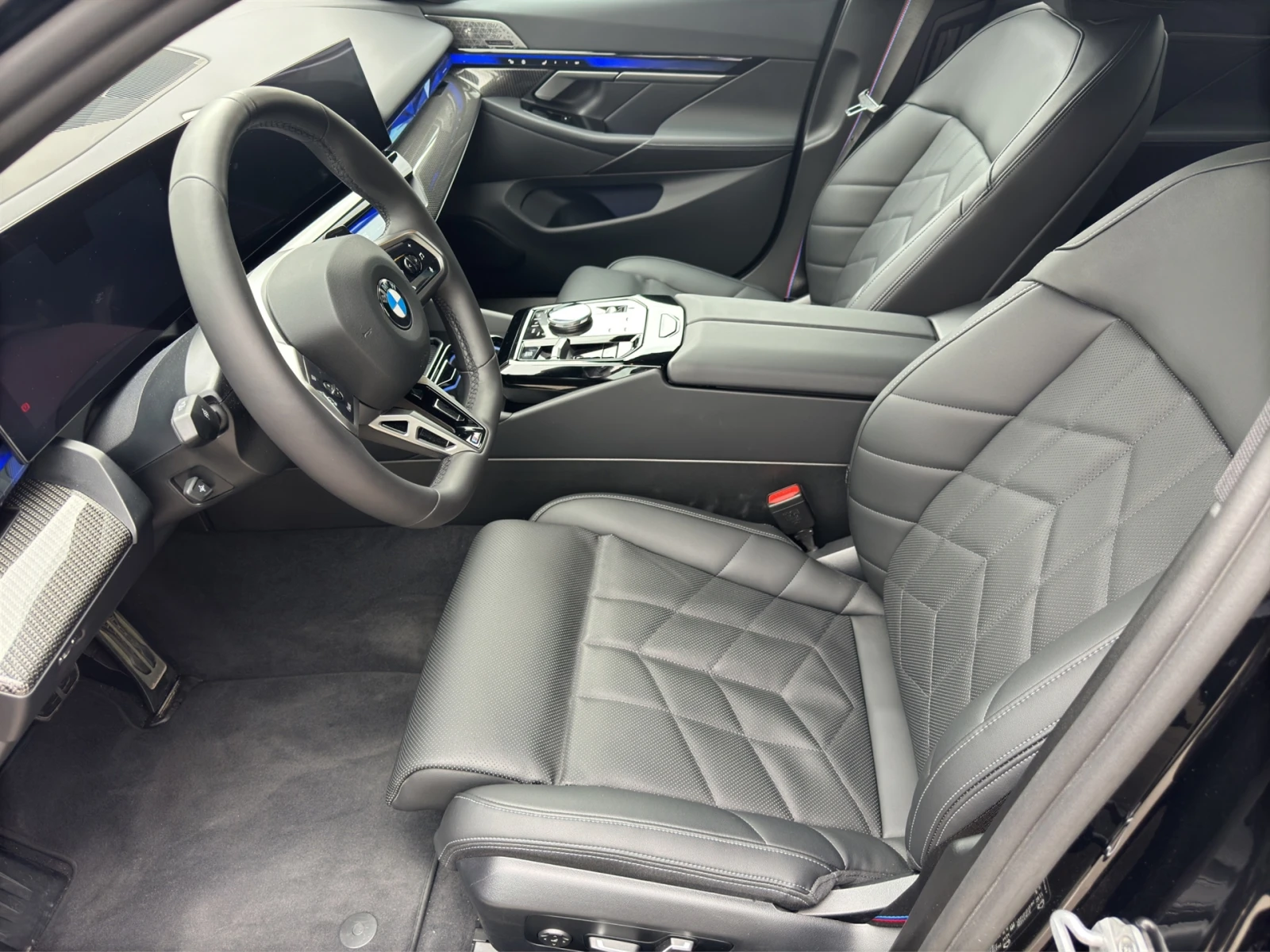 BMW 540 xDrive - изображение 6