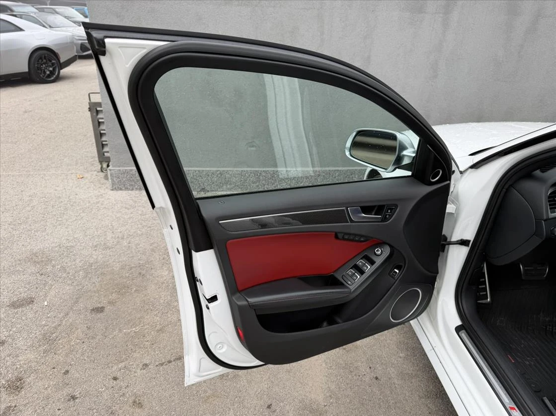 Audi S4  - изображение 8