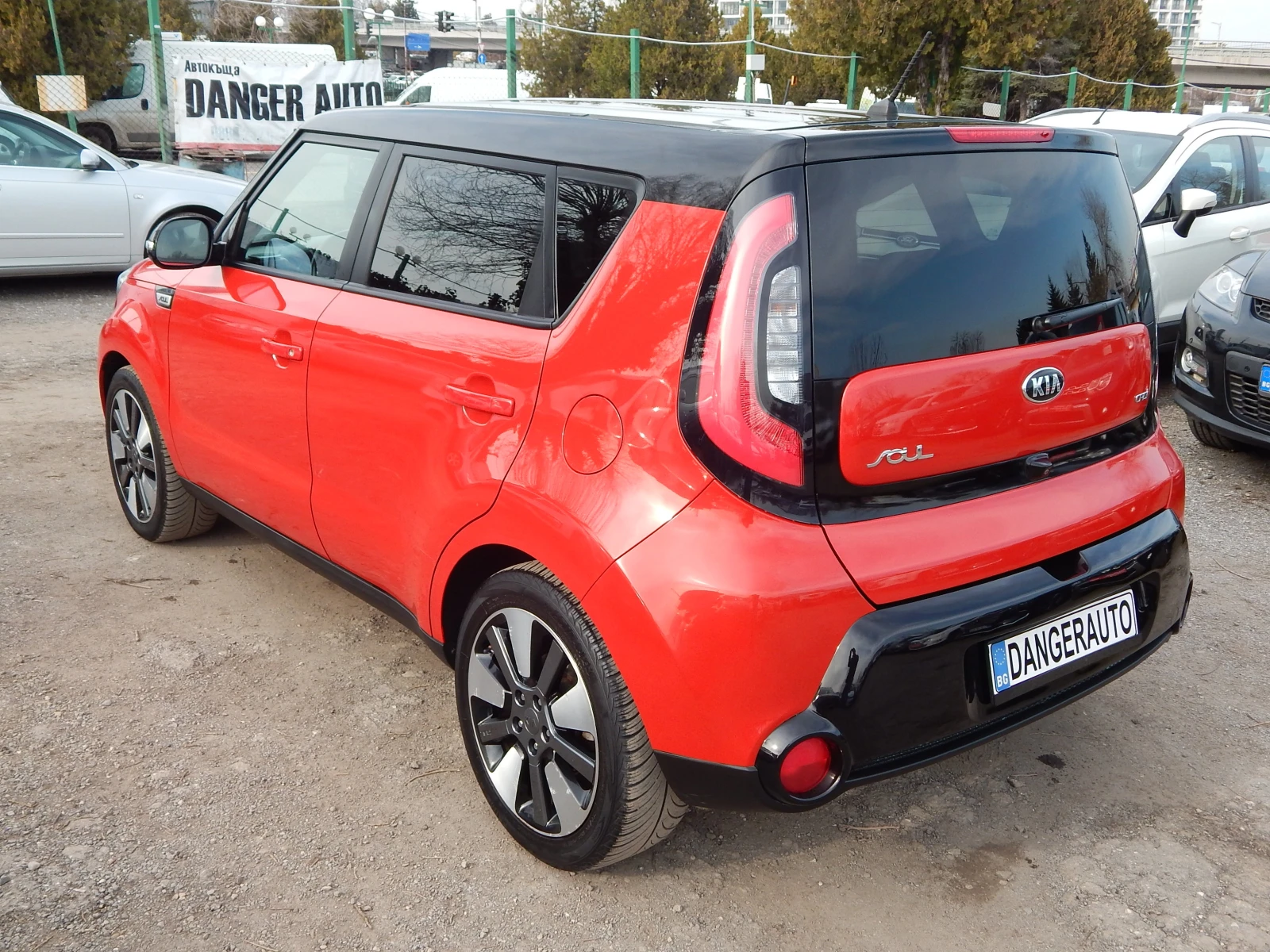 Kia Soul 1.6CRDI* EURO6B* ���� ����*  | Mobile.bg � ����������� 6