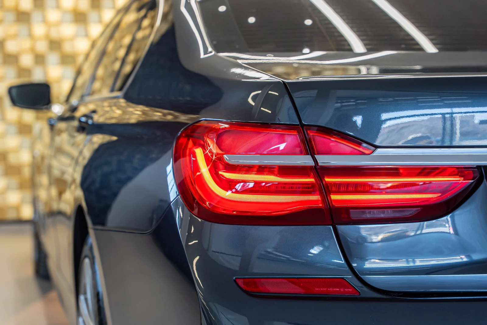 BMW 730 D xDrive - изображение 6