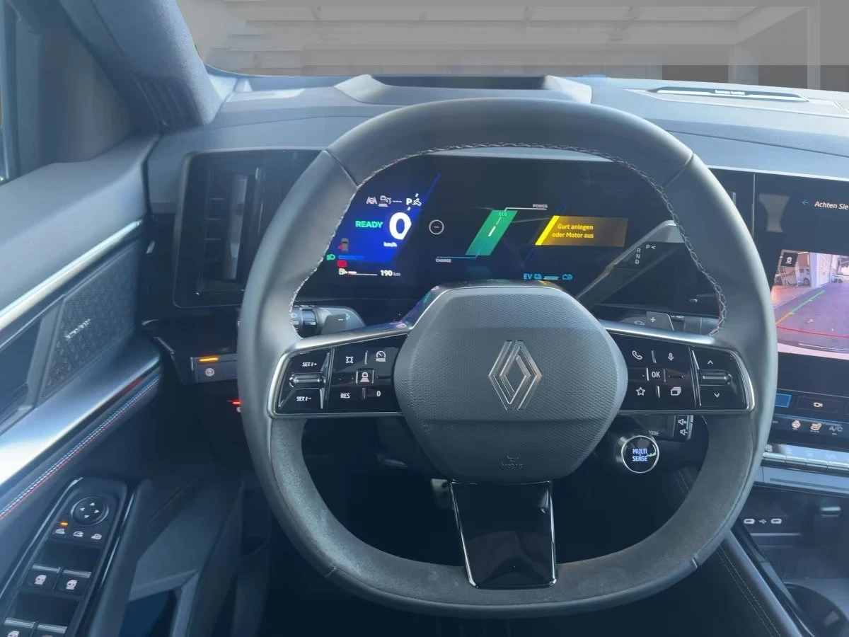 Renault Rafale 200HP/E-TECH/ESPRIT-ALPINE/PANO/360/188z, снимка 8 - Автомобили и джипове - 53907884