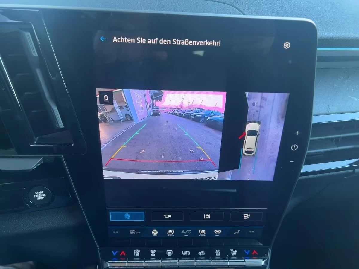 Renault Rafale 200HP/E-TECH/ESPRIT-ALPINE/PANO/360/188z, снимка 13 - Автомобили и джипове - 53907884