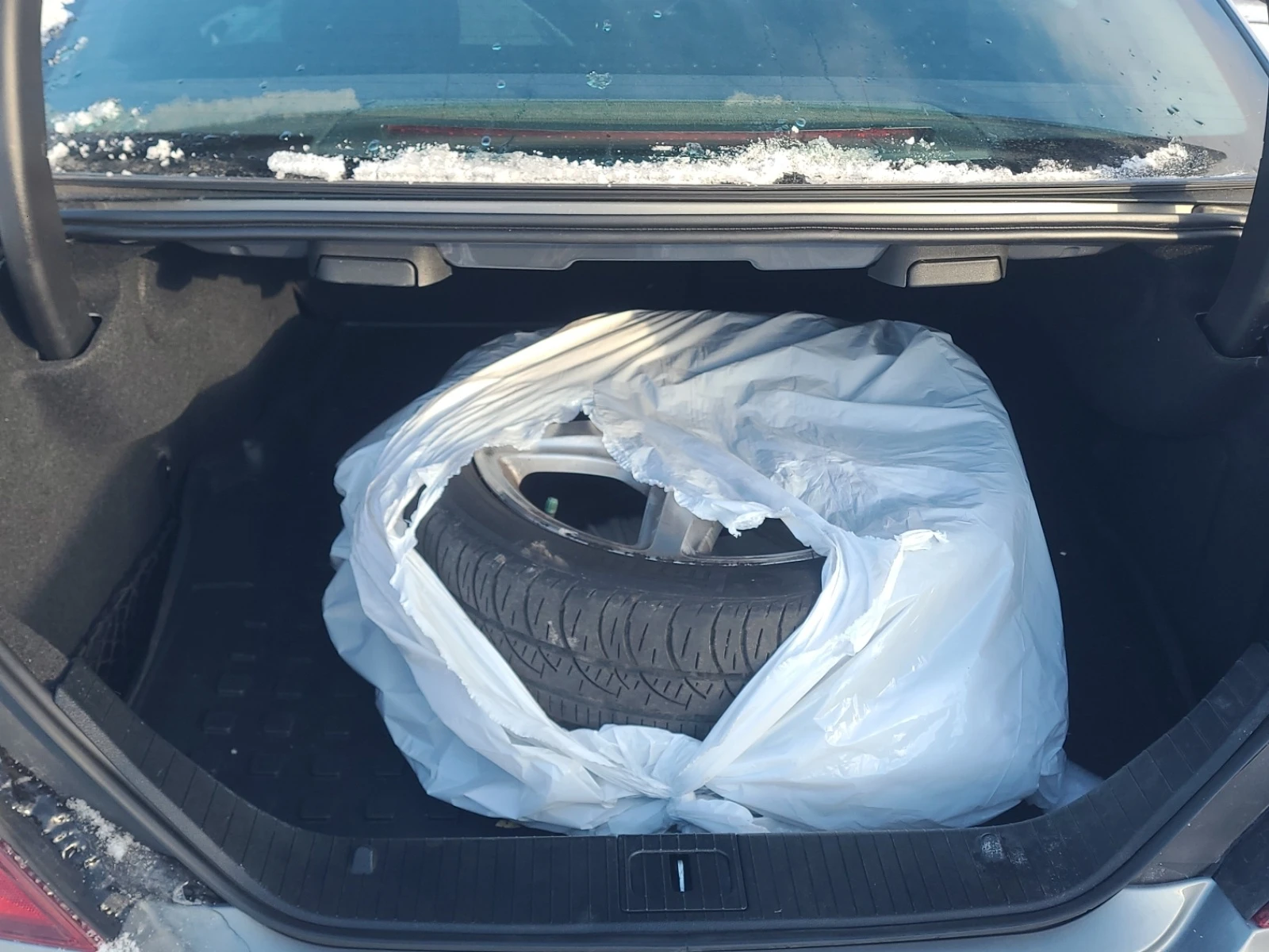 Mercedes-Benz CLS 400 * * CARFAX * * ���� ������ * *  | Mobile.bg � ����������� 8