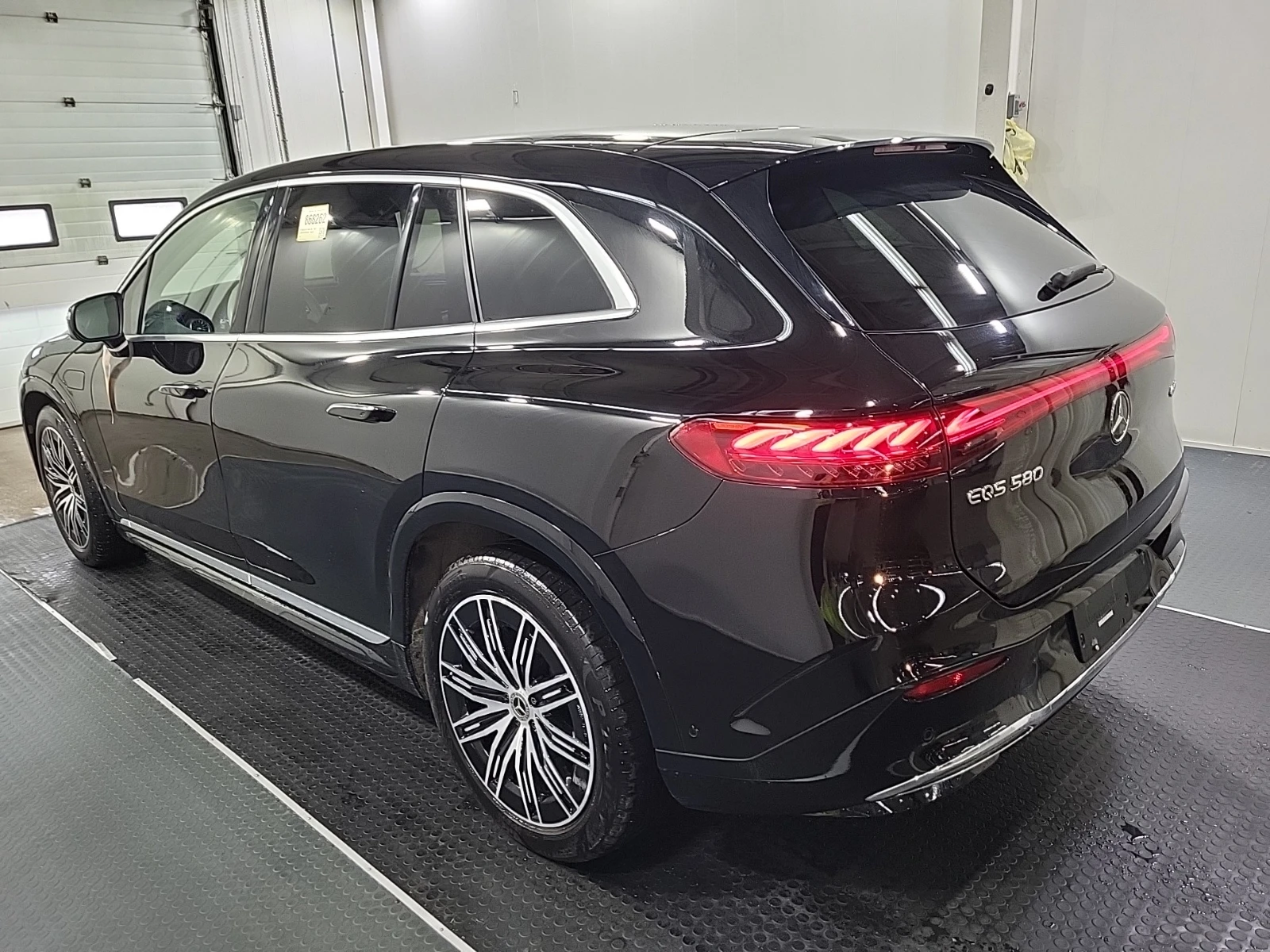 Mercedes-Benz EQS EQS 580* Pano* 360view* Обдухване* hyper screen* H, снимка 4 - Автомобили и джипове - 54416963