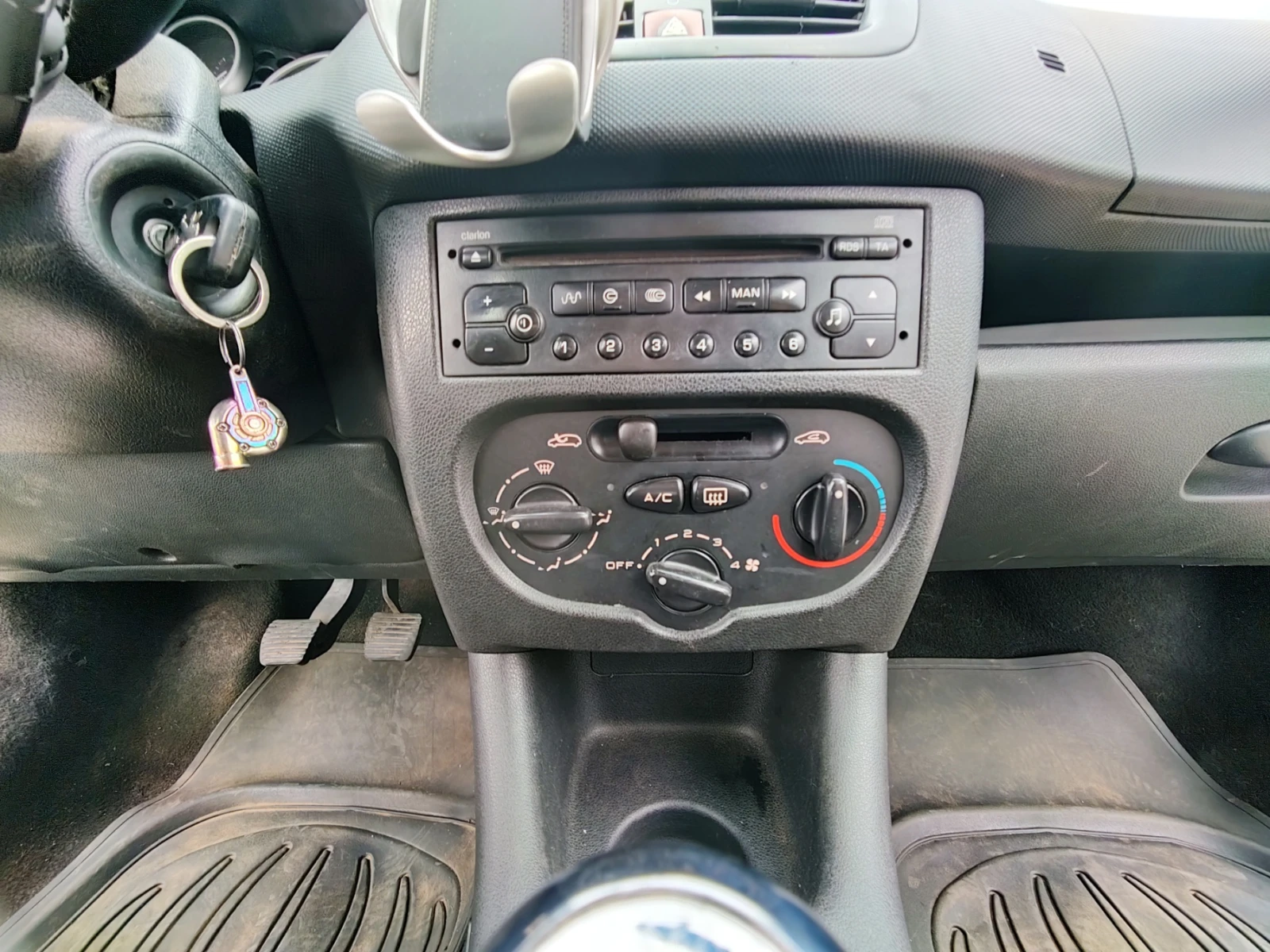 Peugeot 206, снимка 15 - Автомобили и джипове - 54855918