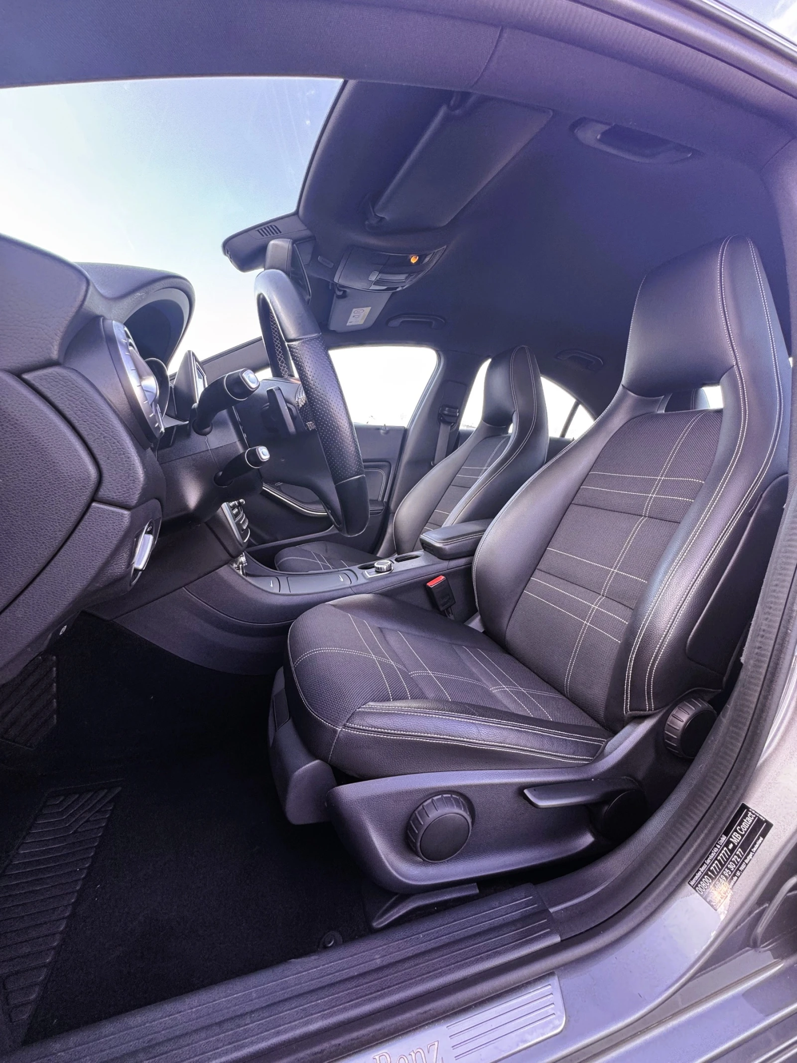 Mercedes-Benz CLA 200 URBAN LINE, снимка 14 - Автомобили и джипове - 54973747
