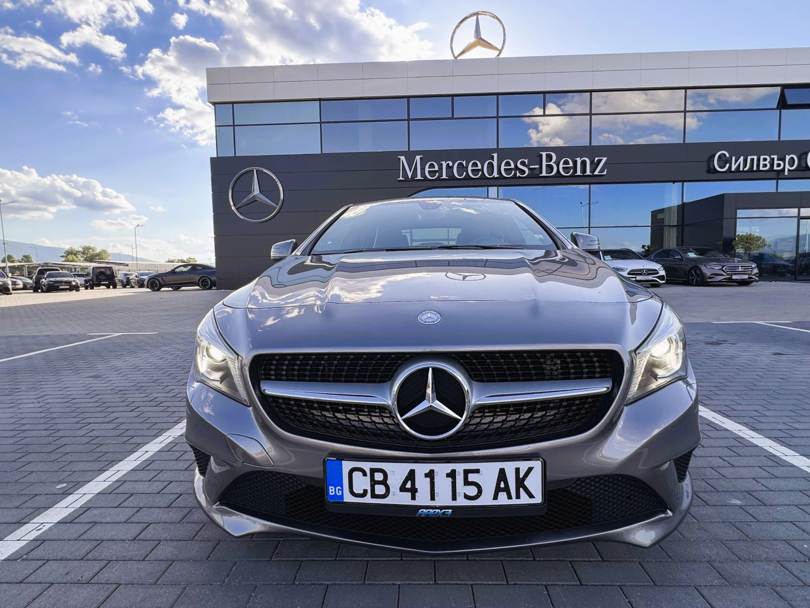 Mercedes-Benz CLA 200 URBAN LINE, снимка 9 - Автомобили и джипове - 54973747