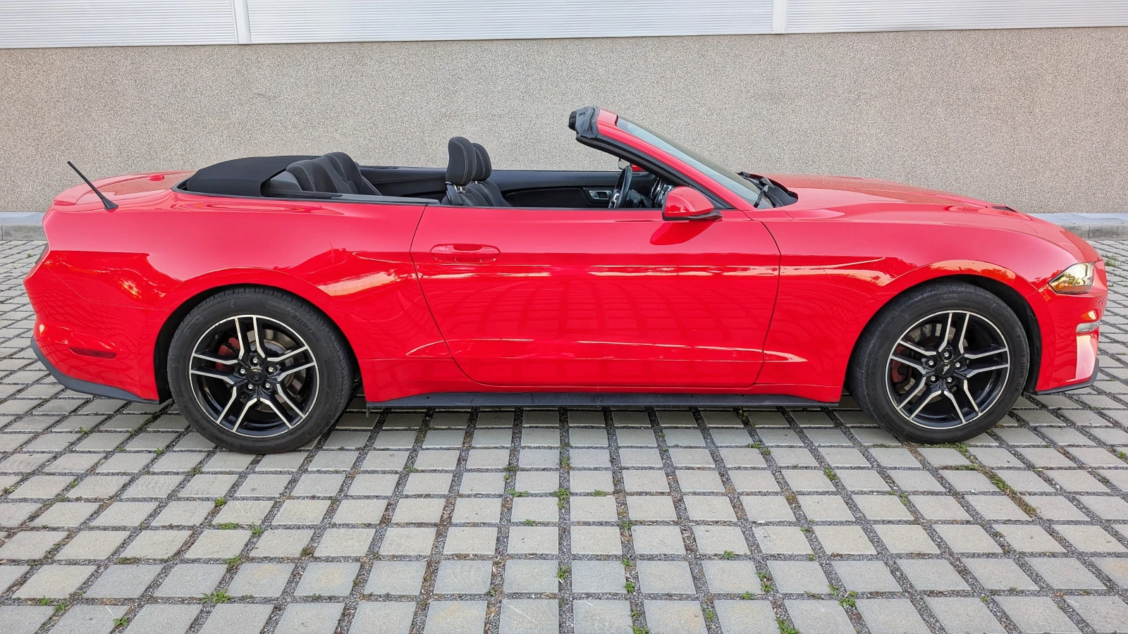 Ford Mustang Convertible, снимка 6 - Автомобили и джипове - 55038333