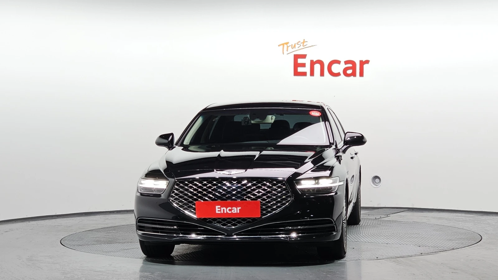 Genesis G90 3.8 GDI V6* Luxury* ДИСТРОНИК* ОБДУХВАНЕ* ПОДГРЕВ, снимка 3 - Автомобили и джипове - 55086182