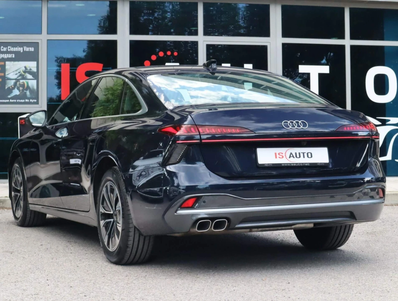 Audi A6 2.0TDI/Distronic/Side Assist/Pasenger Disp./Камера, снимка 4 - Автомобили и джипове - 55245434